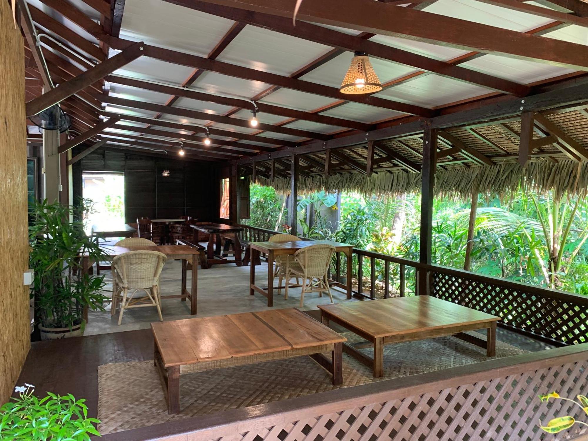 Apartamento Bambu Getaway Kuah Exterior foto